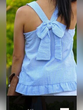 Blue & White Seersucker Ruffle Hem Tank Top with bow size Medium